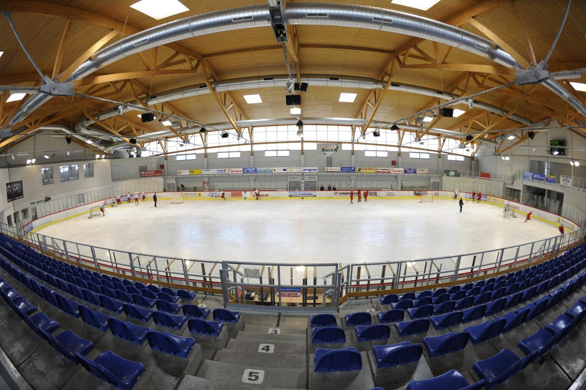 Hotel Buly Arena Kravaře Zewnętrze zdjęcie