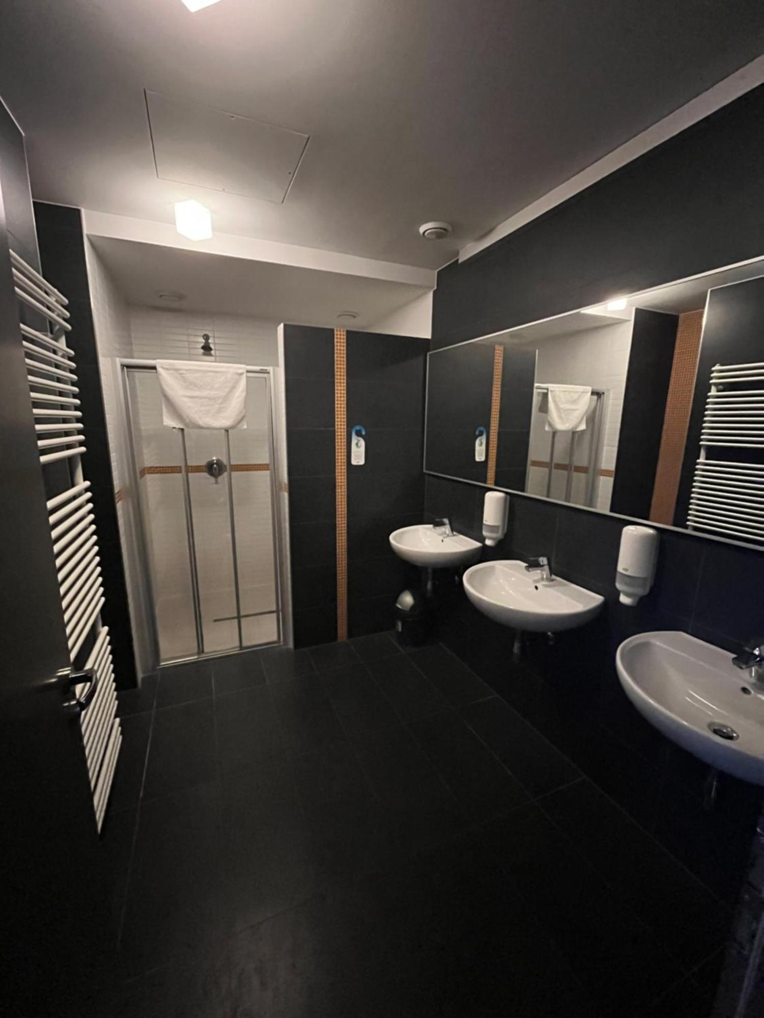 Hotel Buly Arena Kravaře Zewnętrze zdjęcie